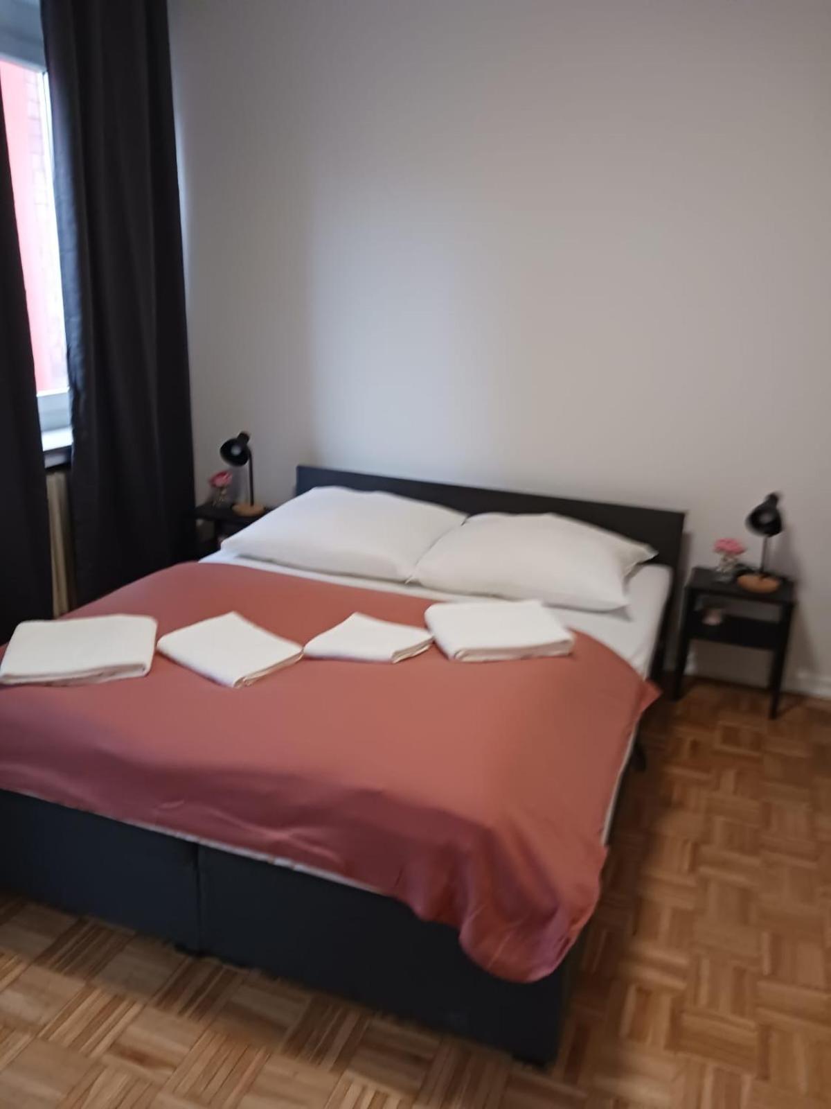 Shared Apartment At Heumarkt, City Center Keulen Buitenkant foto