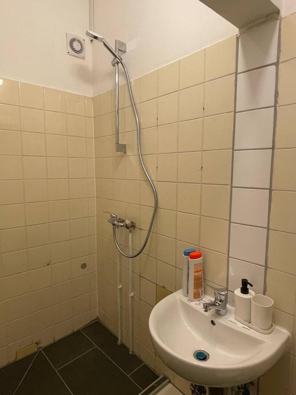 Shared Apartment At Heumarkt, City Center Keulen Buitenkant foto