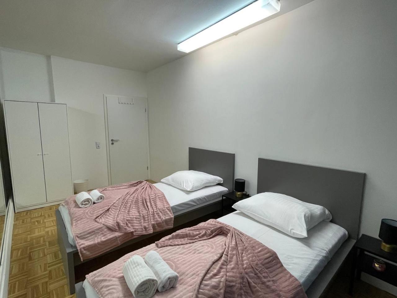 Shared Apartment At Heumarkt, City Center Keulen Buitenkant foto