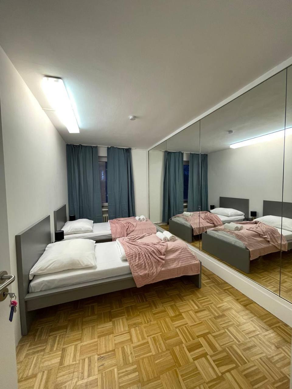 Shared Apartment At Heumarkt, City Center Keulen Buitenkant foto